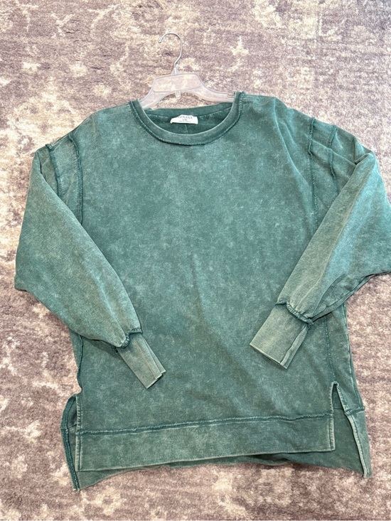 Zenana Outfitters Tops - Zenana Outfitters Teal Washed Crewneck Pullover